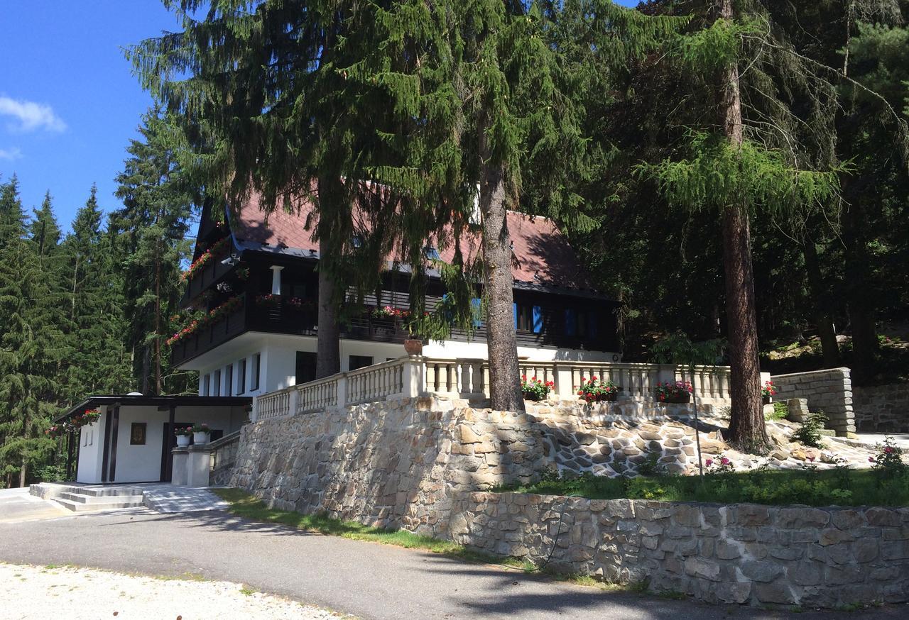 Hunting Lodge Vitkov โซโกโลฟ ภายนอก รูปภาพ